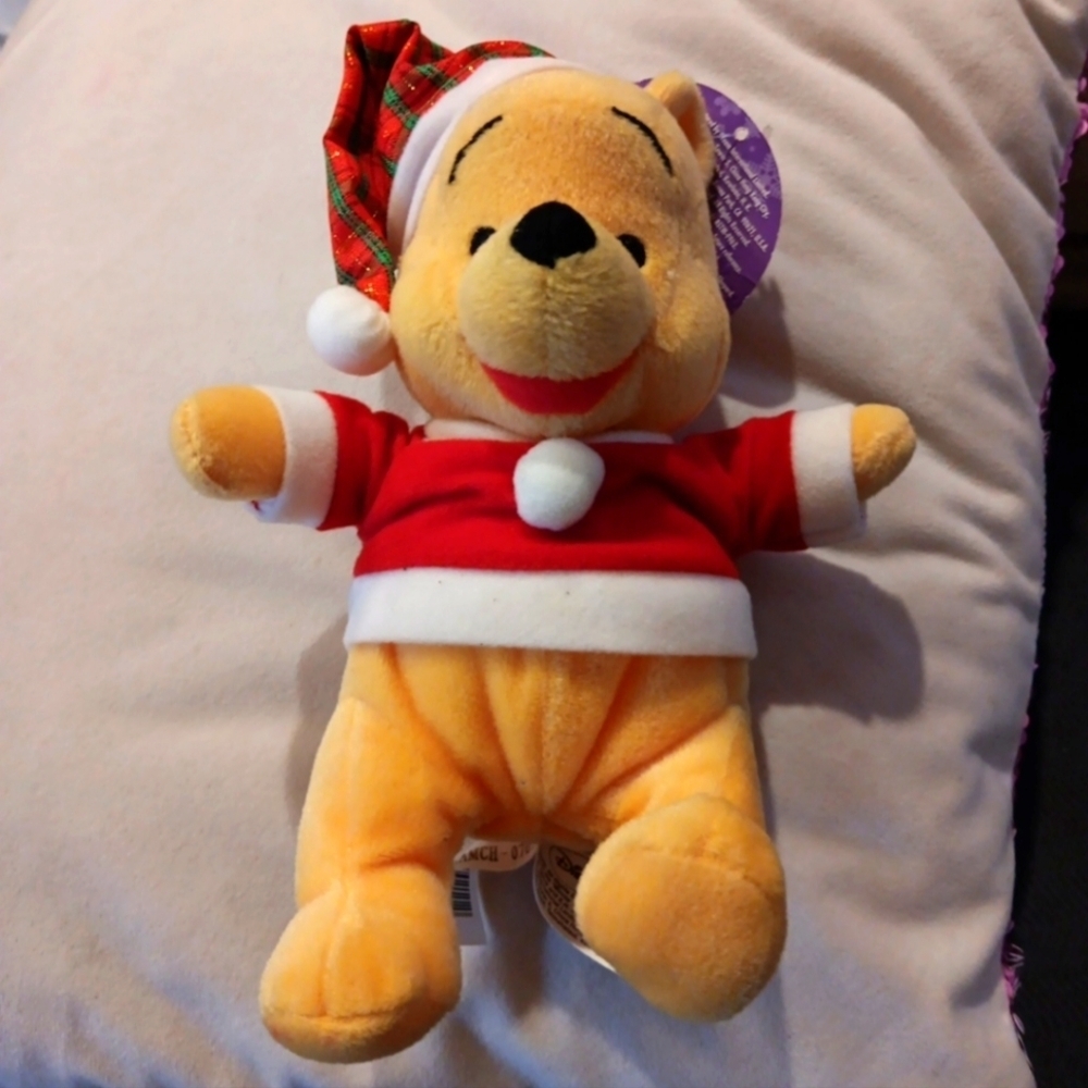 Disney Christmas Winnie The Pooh 8" Plush Figure NEW READ
